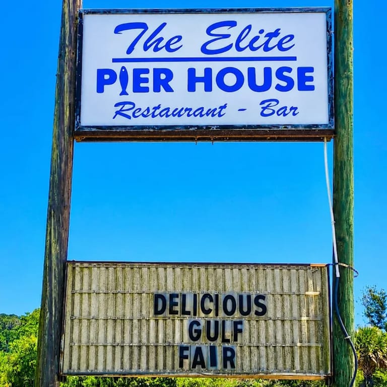 Fresh Gulf Seafood With a Coastal Spirit