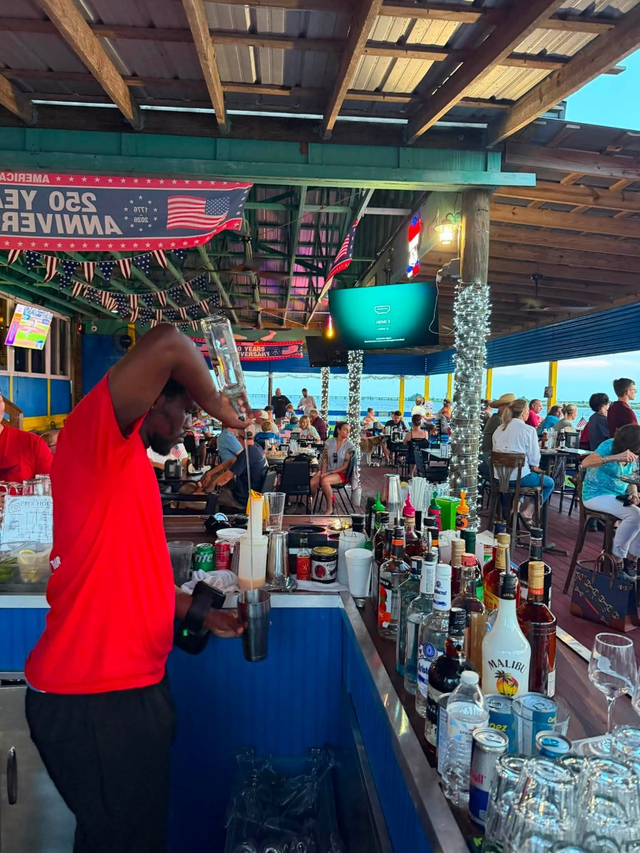 $3 Domestic Bottles